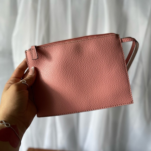 Wristlet purse - Picture 3 of 3